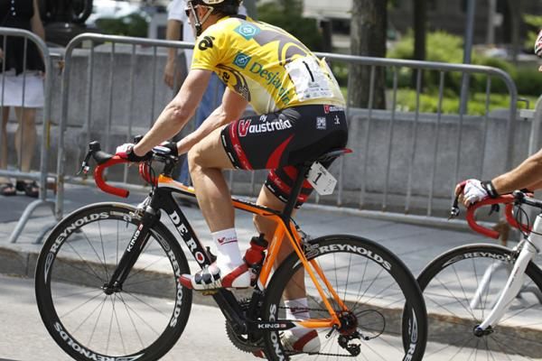 Ben Day (Fly V Australia) during the ninth lap.