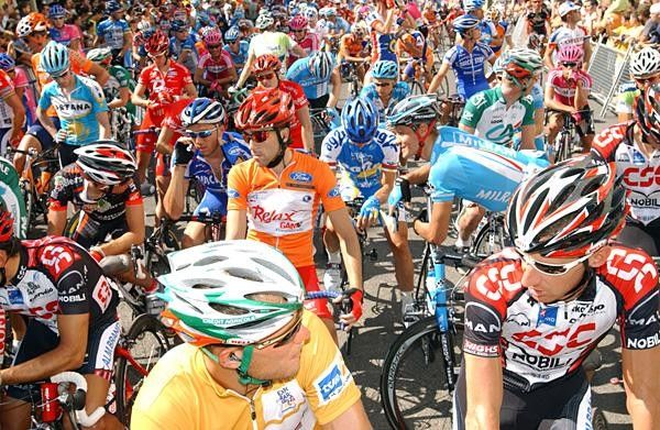 Waiting for the start of stage 3