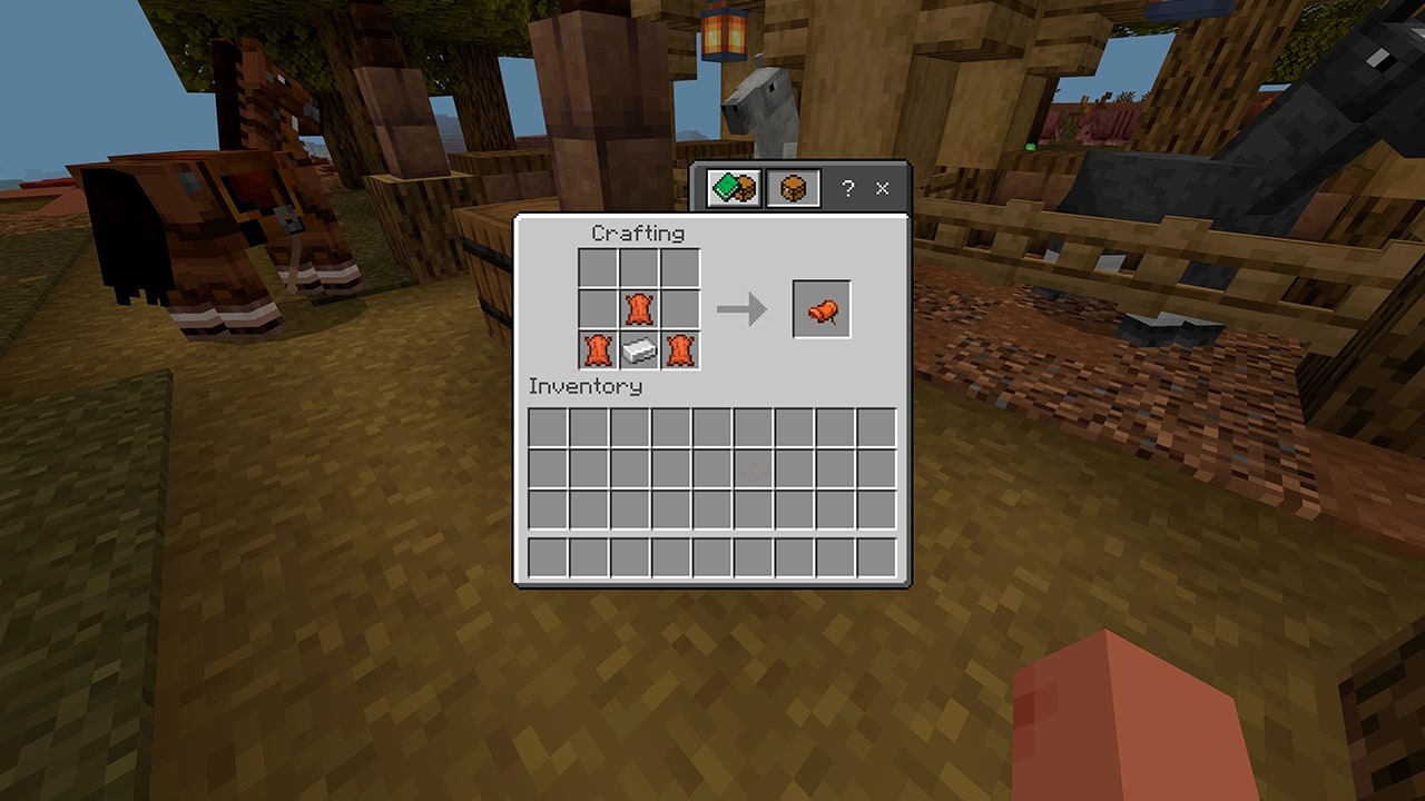Screenshot of craftable saddles in Minecraft.