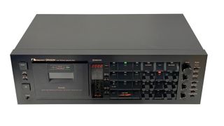 Analogue cassette player