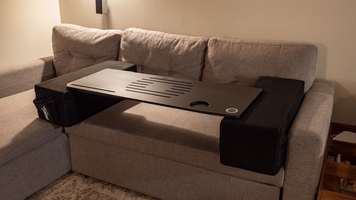 Couchmaster Cyboss couch desk