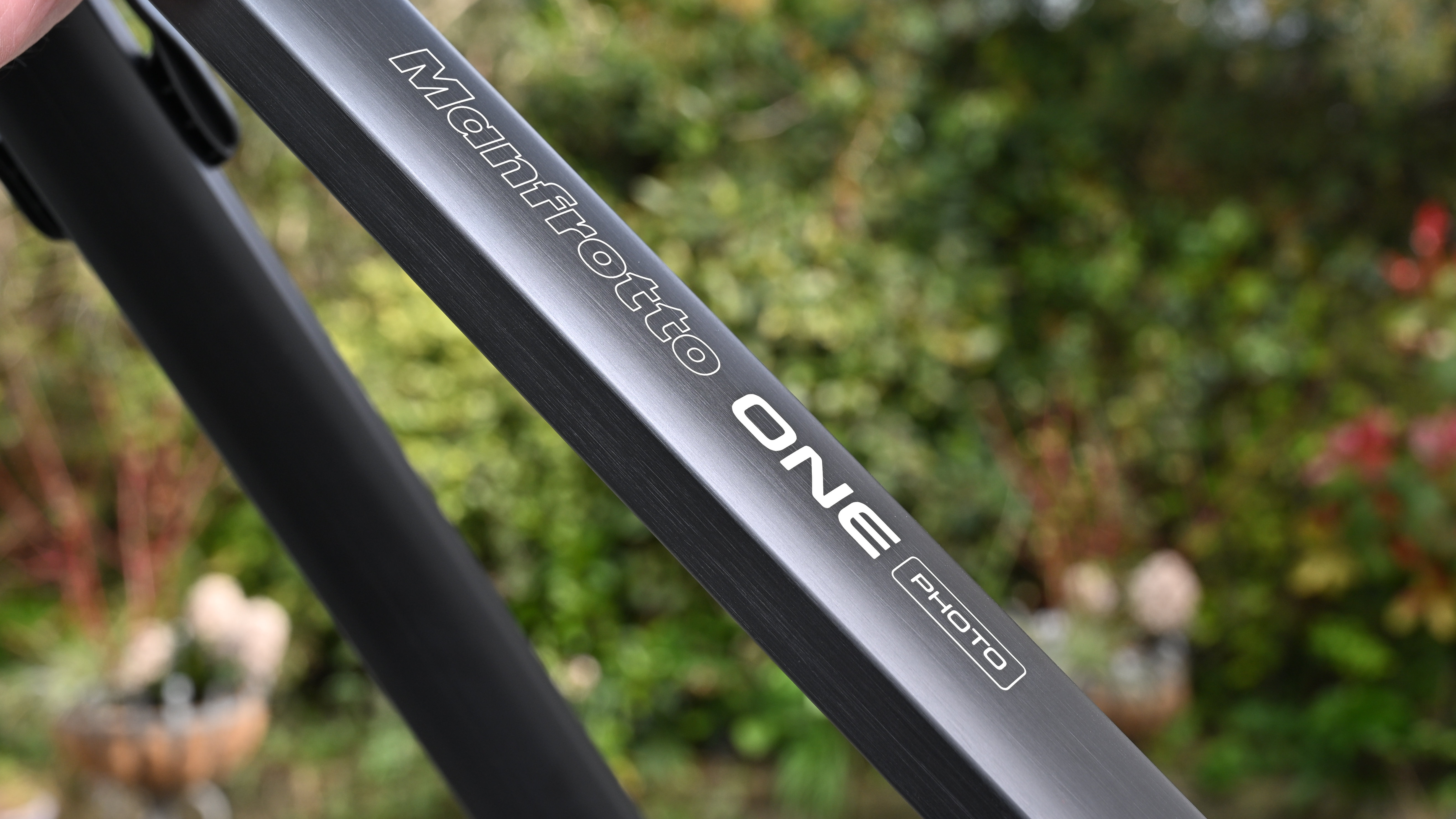 Manfrotto ONE Photo tripod product shot