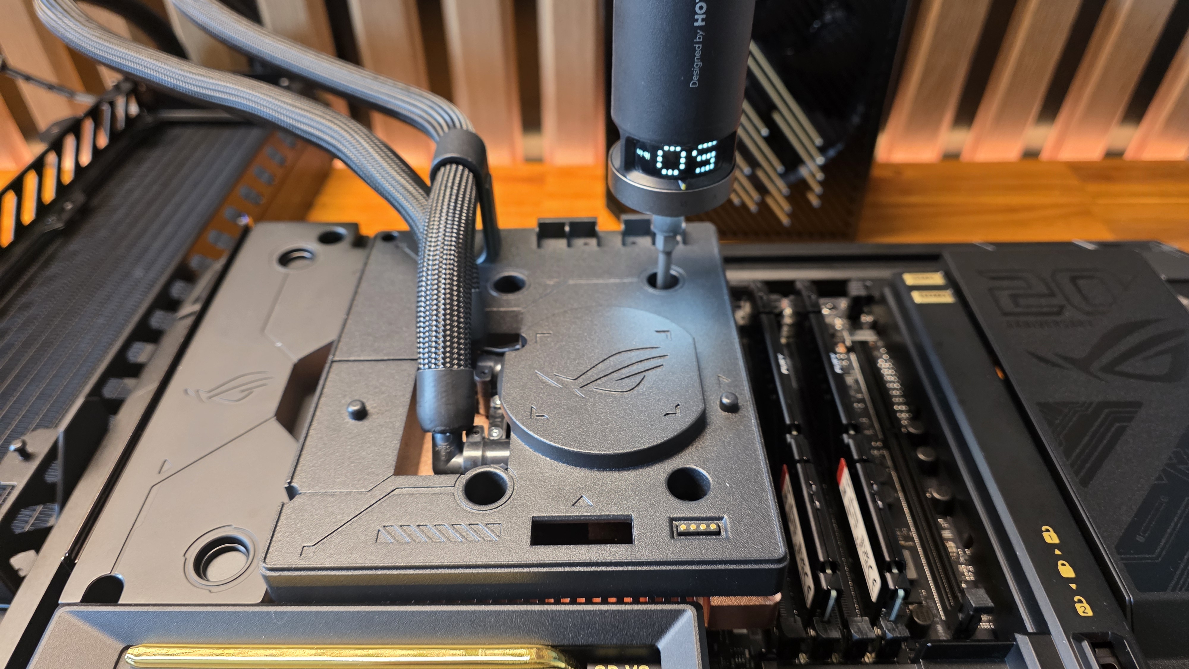 Asus ROG Edition 20 gaming PC build