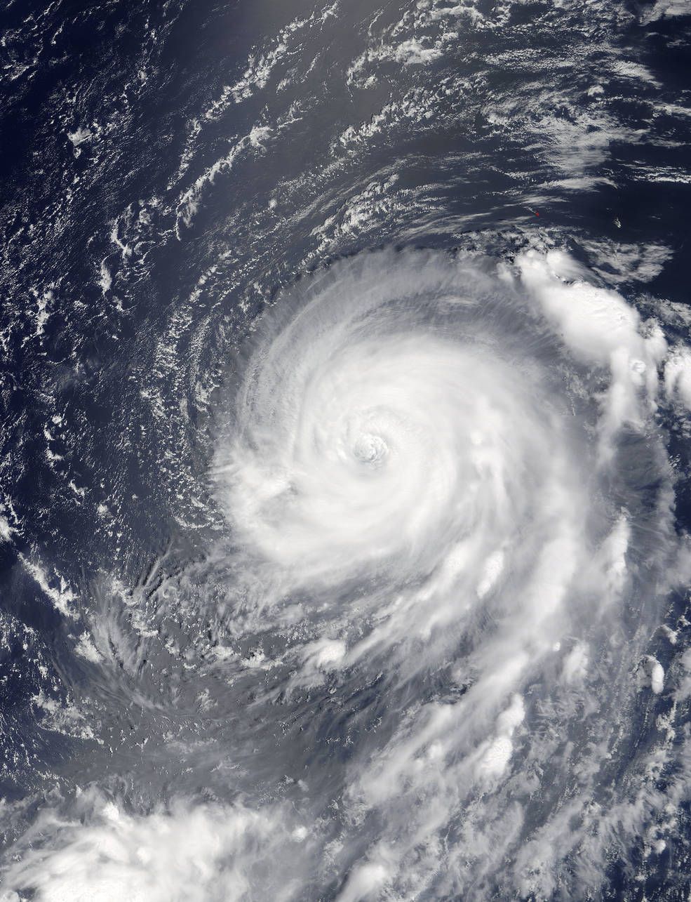 Typhoon Noru's Fury Seen from Space by Astronauts, Satellites | Space