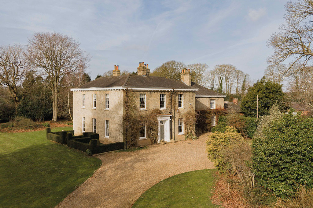 Properties in areas in The Sunday Times &lsquo;Best Places to Live 2026&rsquo; &ndash; Blofield House & Cottage, Blofield, Norwich