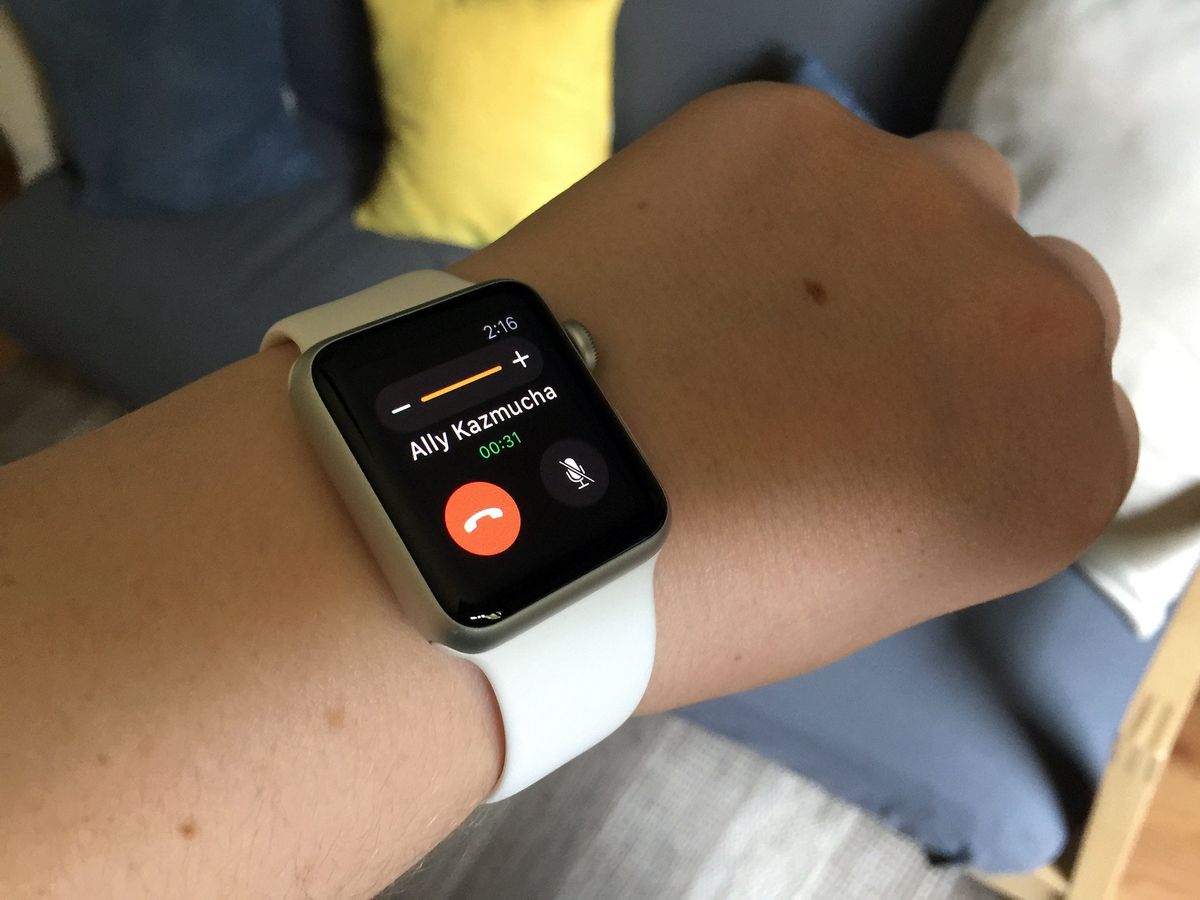 how to make a call from apple watch 8