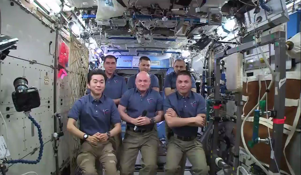 The crew of Expedition 45