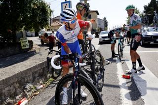 Vuelta Espana 2021 - 76th Edition - 16th stage Laredo - Santa Cruz de Bezana 180 km - 31/08/2021 - Crash - Injury - Rudy Molard (FRA - Groupama - FDJ) - photo Luis Angel Gomez/BettiniPhotoÂ©2021 