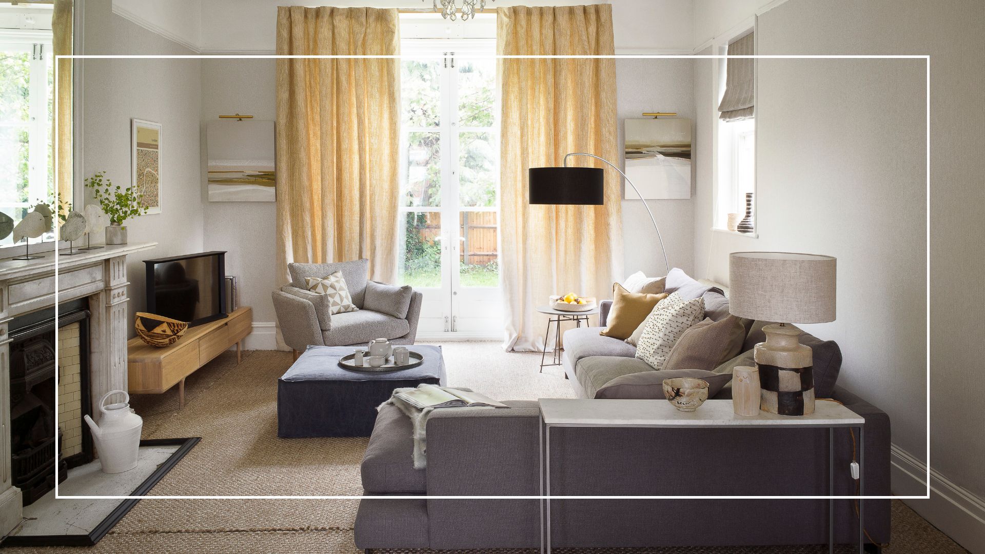 picture of modern living room with curtains and a rug 