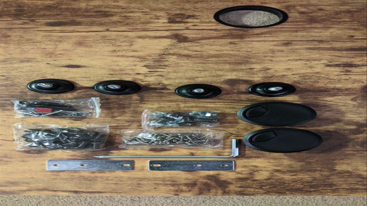 EZ Desk Air | Electric Height Adjustable Standing Desk what came in the box