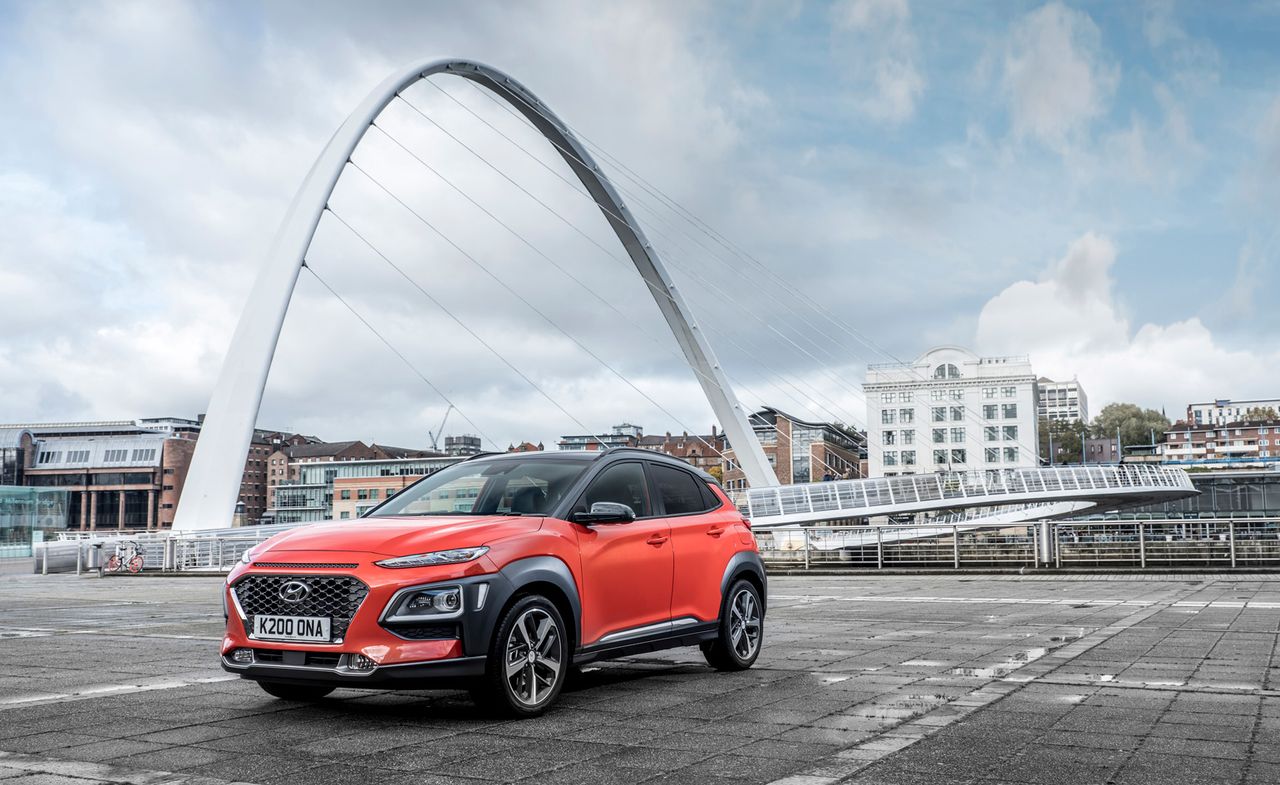 Red Hyundai KONA