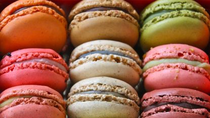 Macaroon, Sweetness, Food, Pâtisserie, Dessert, Cuisine, Cake, Food coloring, Baking, Baked goods, 