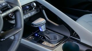 2025 Hyundai Elantra Hybrid Limited shifter.