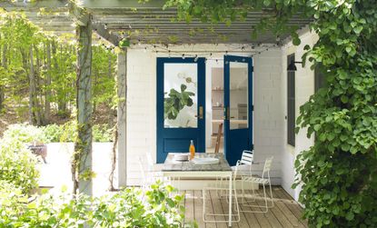 Benjamin Moore blue danube exterior paint