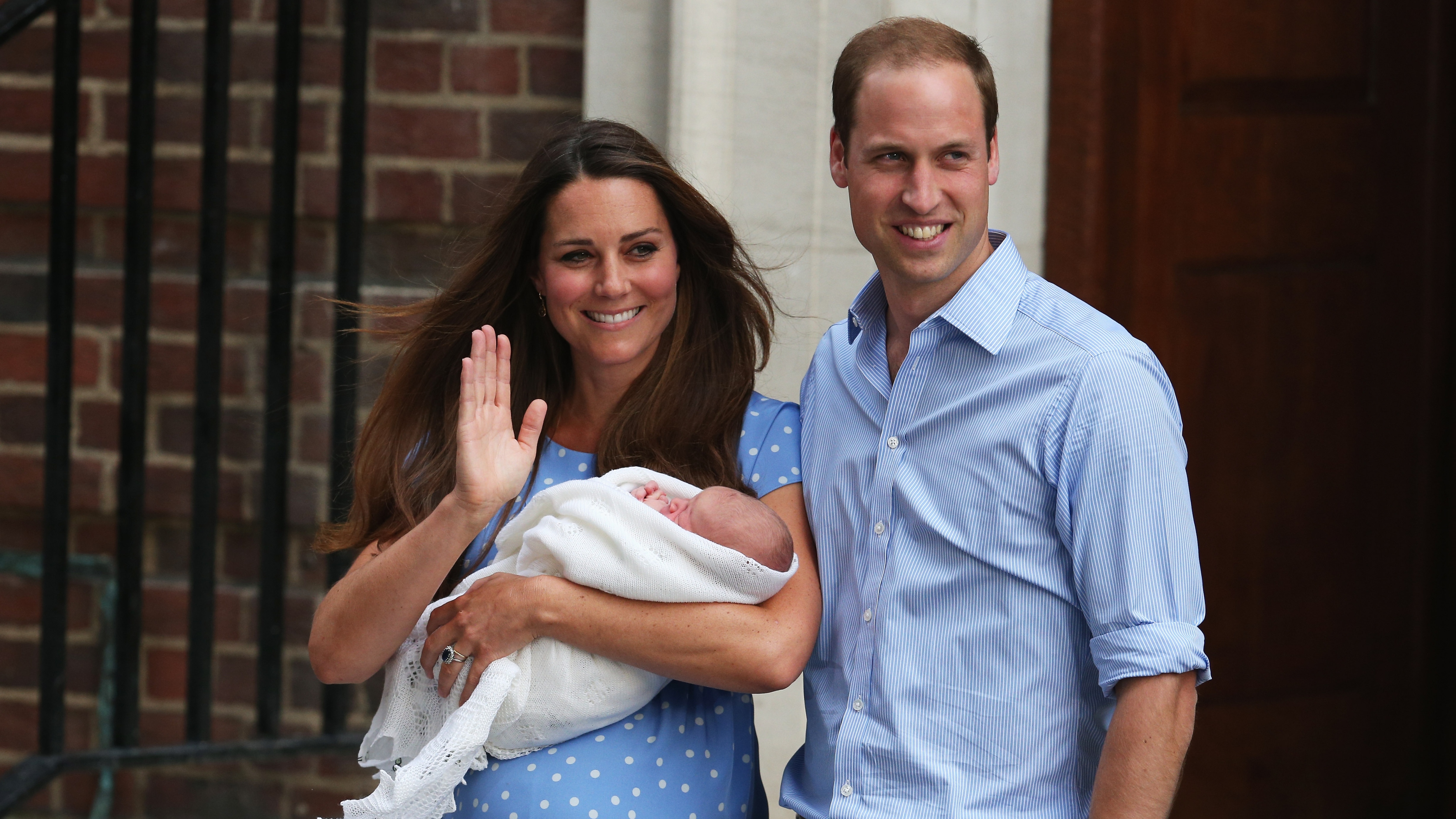 Prince William and Catherine, Princess of Wales, depart The Lindo Wing with their newborn son Prince George at St Mary&#039;s Hospital on July 23, 2013