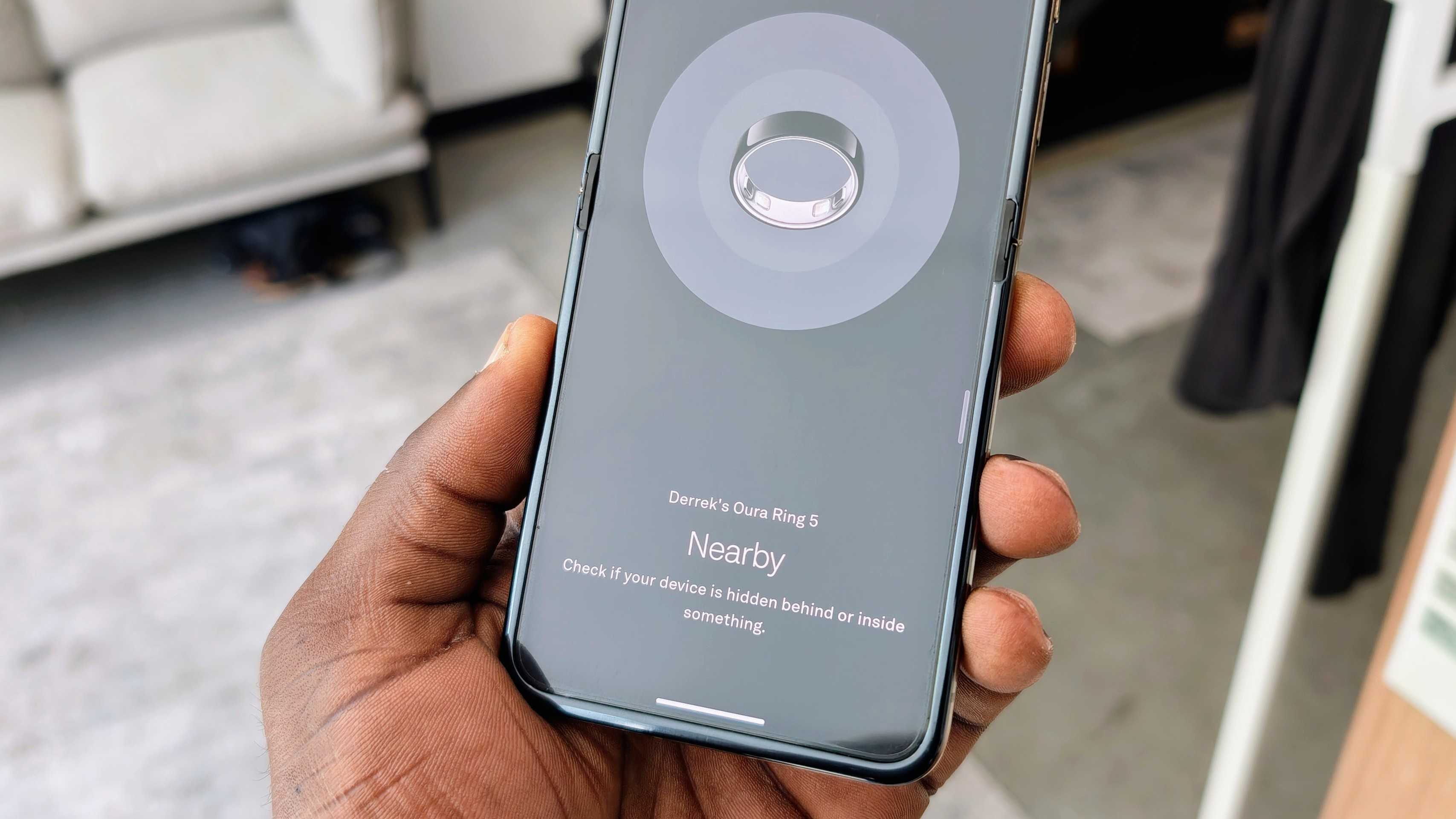 Using the Oura app Locate feature to locate the Oura Ring 5