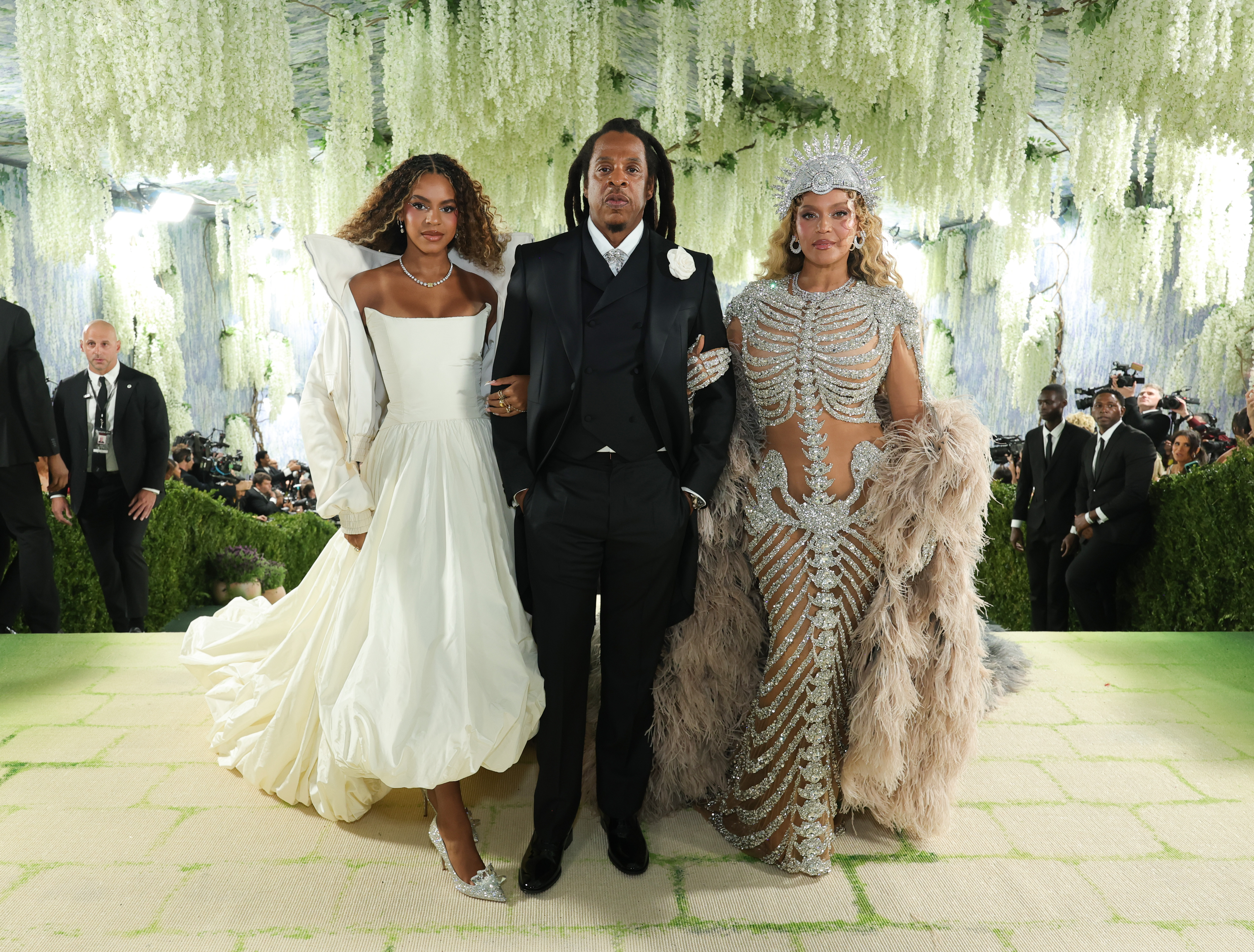 NEW YORK, NEW YORK - MAY 04: (L-R) Blue Ivy Carter, Jay-Z, and Beyonc&amp;eacute; attend the 2026 Met Gala celebrating "Costume Art" at the Metropolitan Museum of Art on May 04, 2026 in New York City.