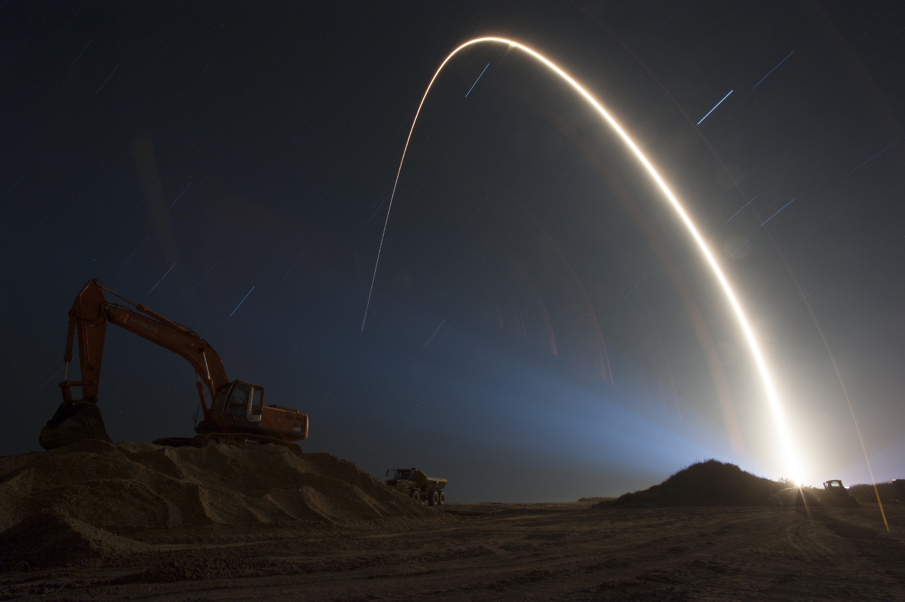 Stunning NASA Photo Shows Night Rocket Launch into Space | Space