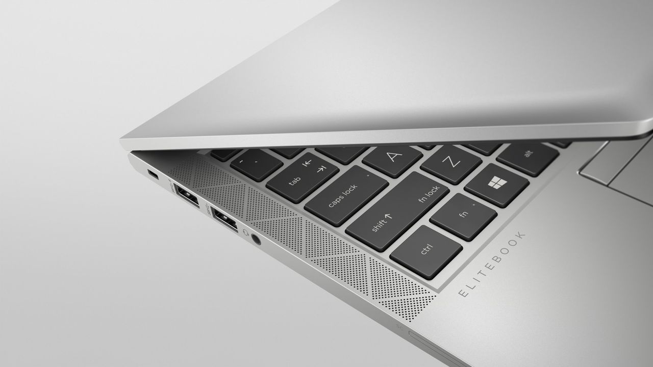 HP Elitebook 840 Aero G8 Close Up Side Profile