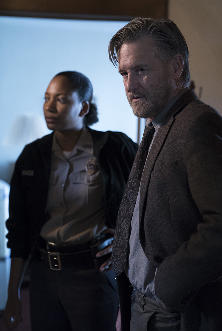 this-is-our-first-look-at-the-second-season-of-netflixs-superb-crime-show-the-show-2-1556649506-mTf6-column-width-inline