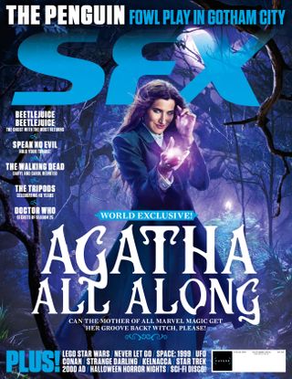 Kathryn Hahn as Agatha Harkness on the cover of SFX issue 383.