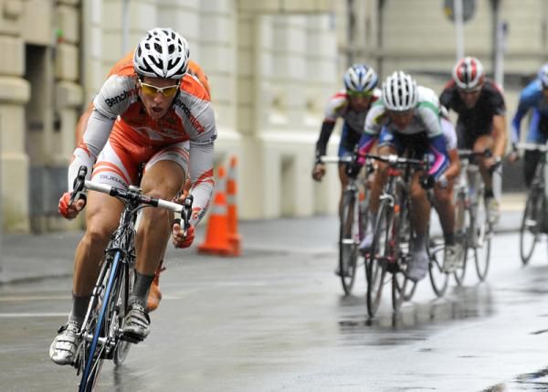 Team Benchmark Homes lead the chase