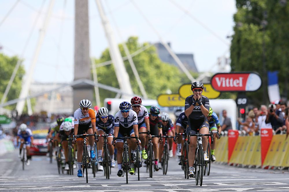 Chloe Hosking (Wiggle-High 5) wins La Course