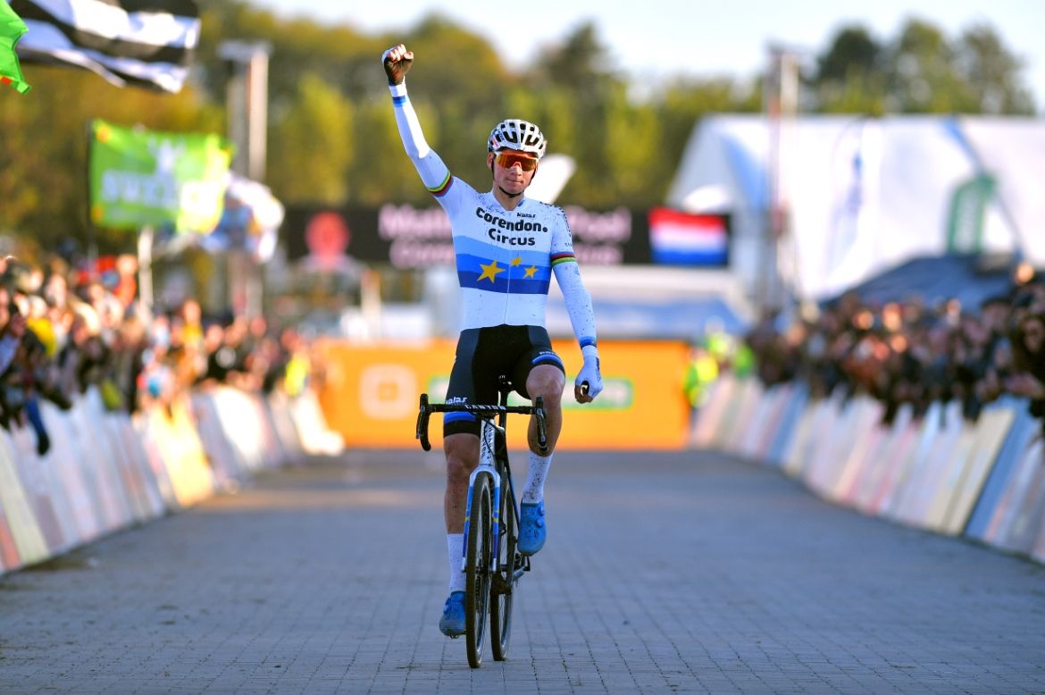 Mathieu van der Poel celebrates his victory
