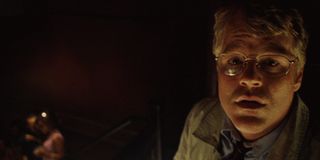 Jacob Elinsky (Phillip Seymour Hoffman) with glasses