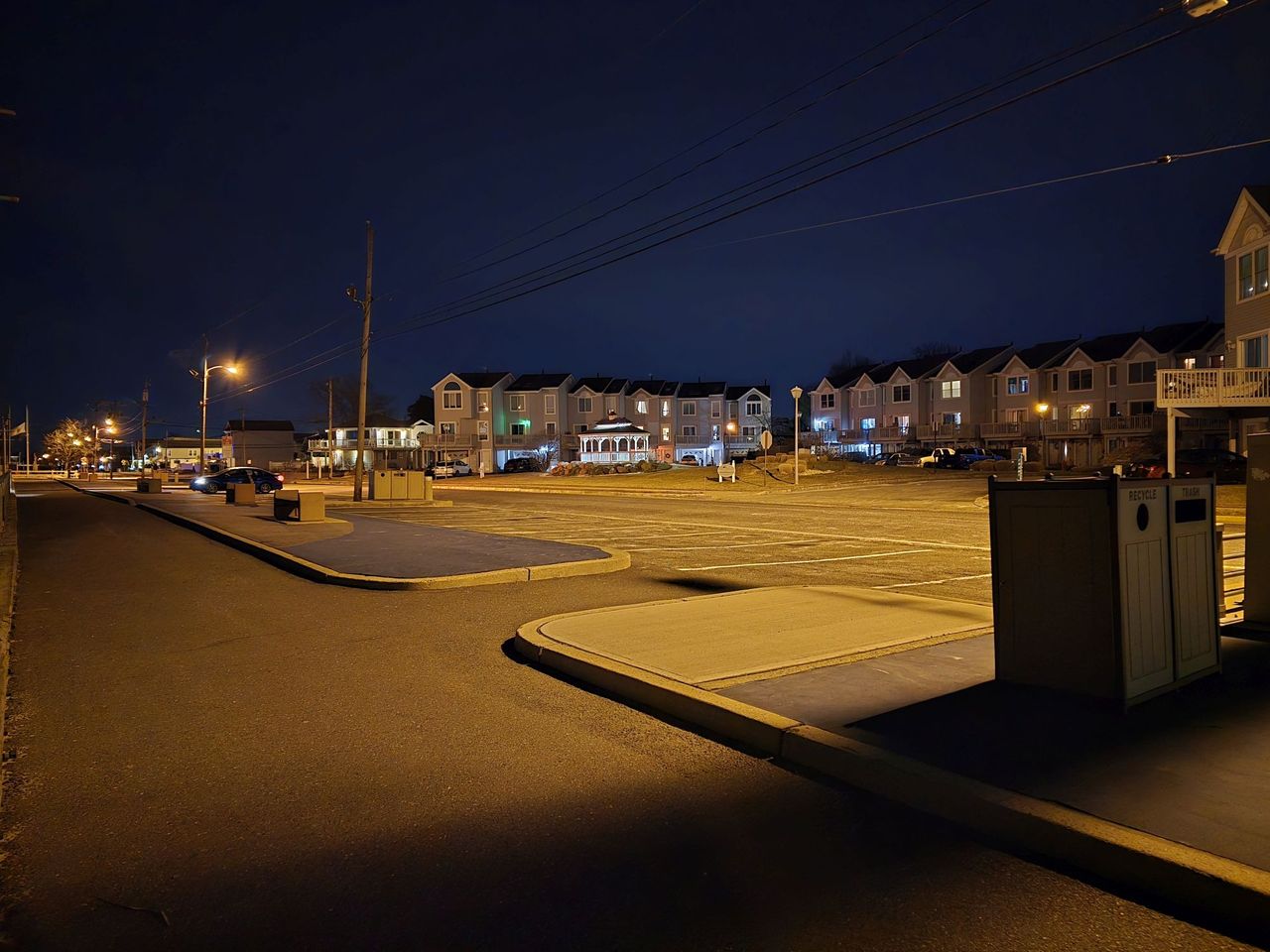 Samsung Galaxy S24 Ultra low light sample.