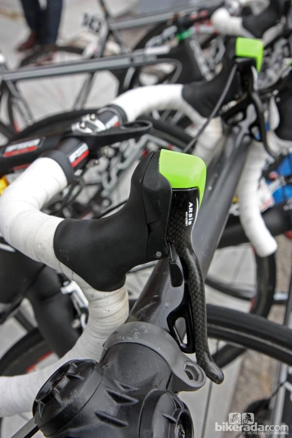 Team Exergy is using levers and derailleurs from Taiwanese company Microshift.