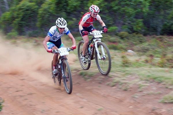 Rowena Fry (left) duels with Heather Logie.