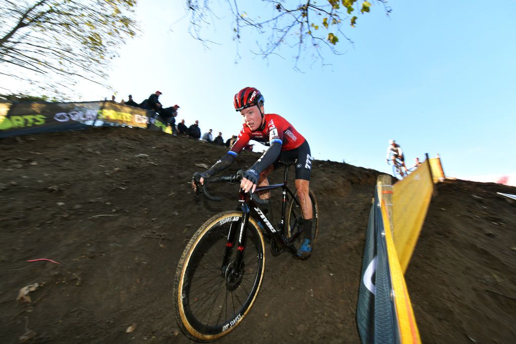 NIEL BELGIUM NOVEMBER 11 Annemarie Worst of The Netherlands and Team 777 competes during the 10th Superprestige Niel Jaarmarktcross 2021 Womens Elite SPNiel Superprestige2022 on November 11 2021 in Niel Belgium Photo by Luc ClaessenGetty Images