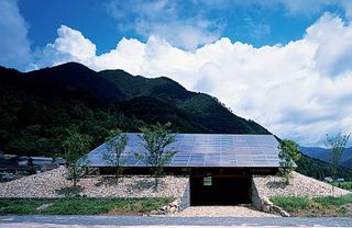 Hiroshi Sambuichi Stone House glass roof