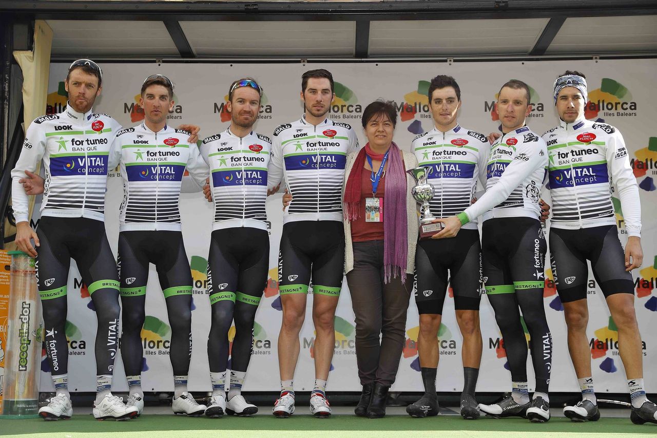 Fortuneo-Vital Concept collect Dan McLay's prize after he crashes