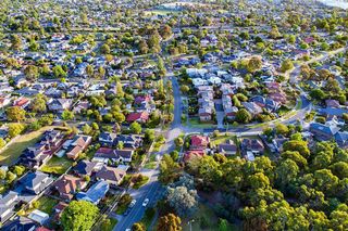 Birds-eye view image of an Australian suburb