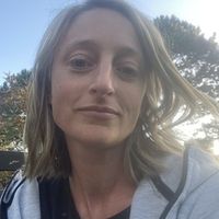 Sarah Cowie's avatar