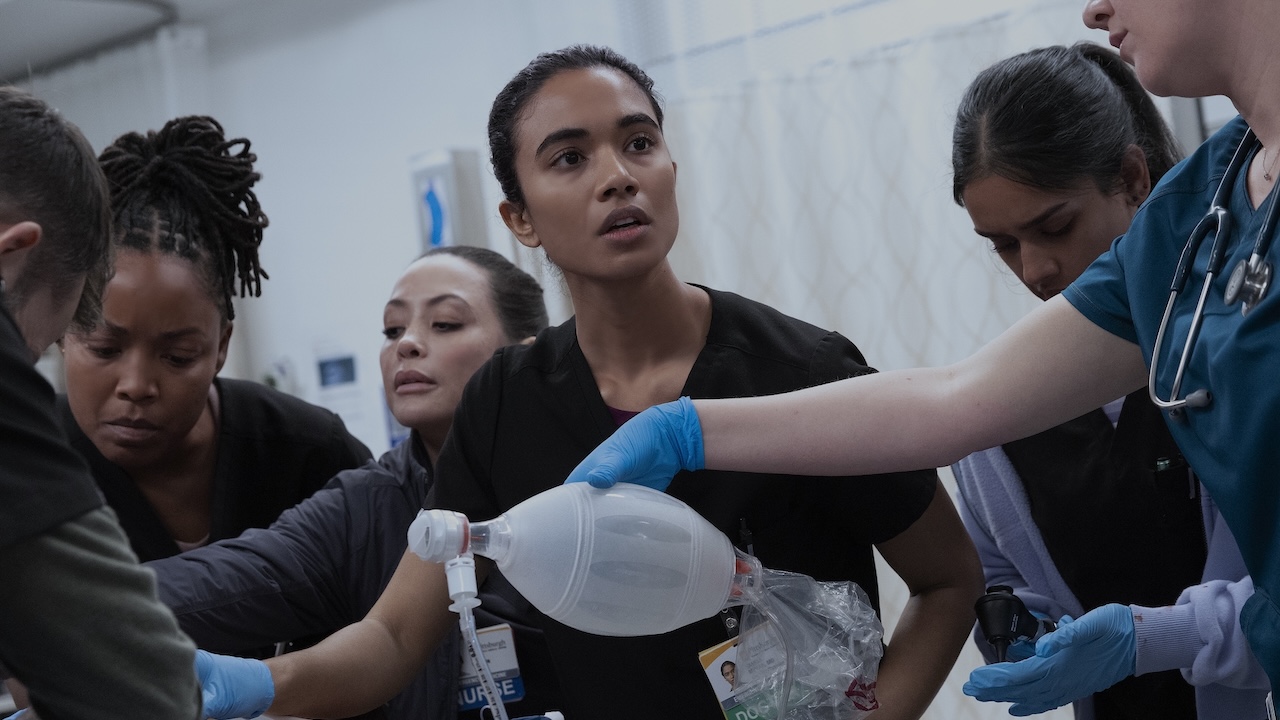 Mohan working Orlando's trauma in The Pitt 213