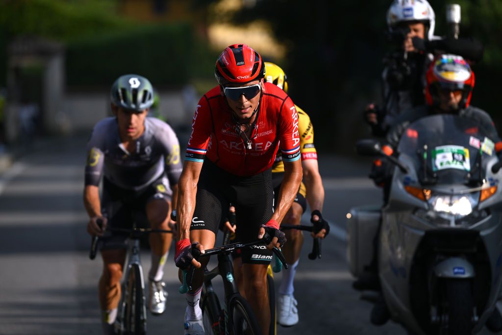 VARESE ITALY OCTOBER 03 Warren Barguil of France and Team Arkea Samsic leads the breakaway during the 102nd Tre Valli Varesine 2023 a 19654km one day race from Busto Arsizio to Varese on October 03 2023 in Varese Italy Photo by Dario BelingheriGetty Images