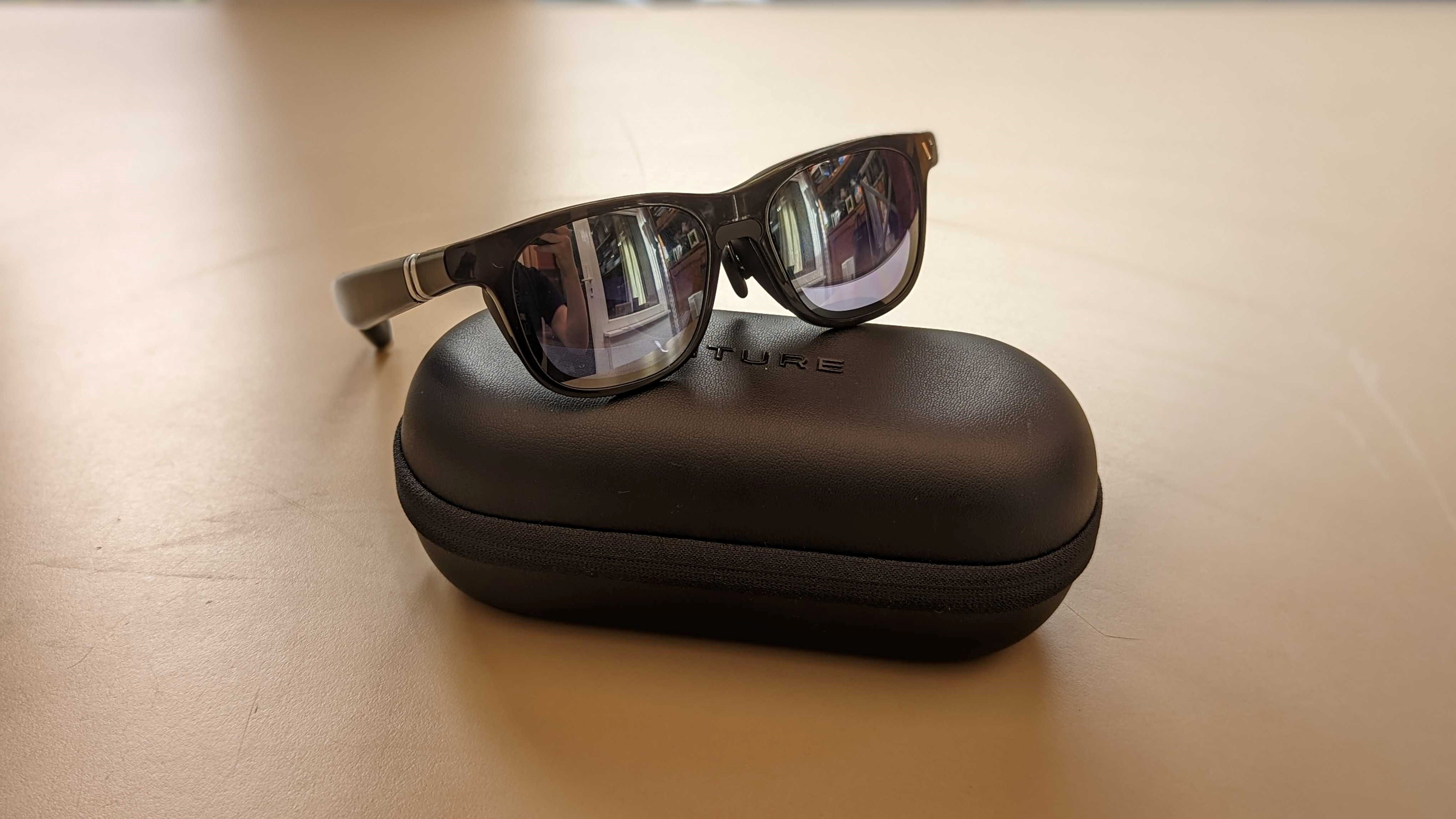 VITURE One XR Glasses: Smart glasses, not so smart design