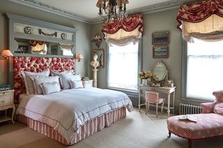 Vintage bedroom ideas in a sage green french bedroom