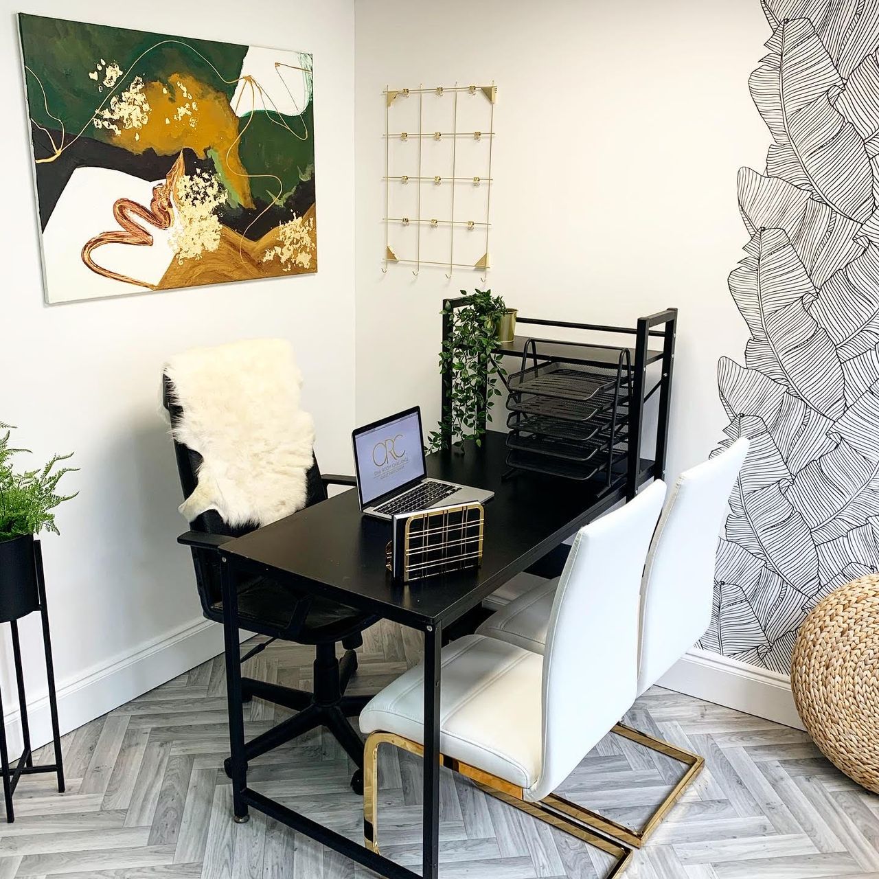 modern home office Alimah Shadia Sitta