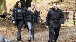 Roxy Sternberg, Shantel VanSanten, and Dylan McDermott in FBI: Most Wanted Season 5x05