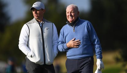 McIlroy and his dad, Gerry, play the Old Course