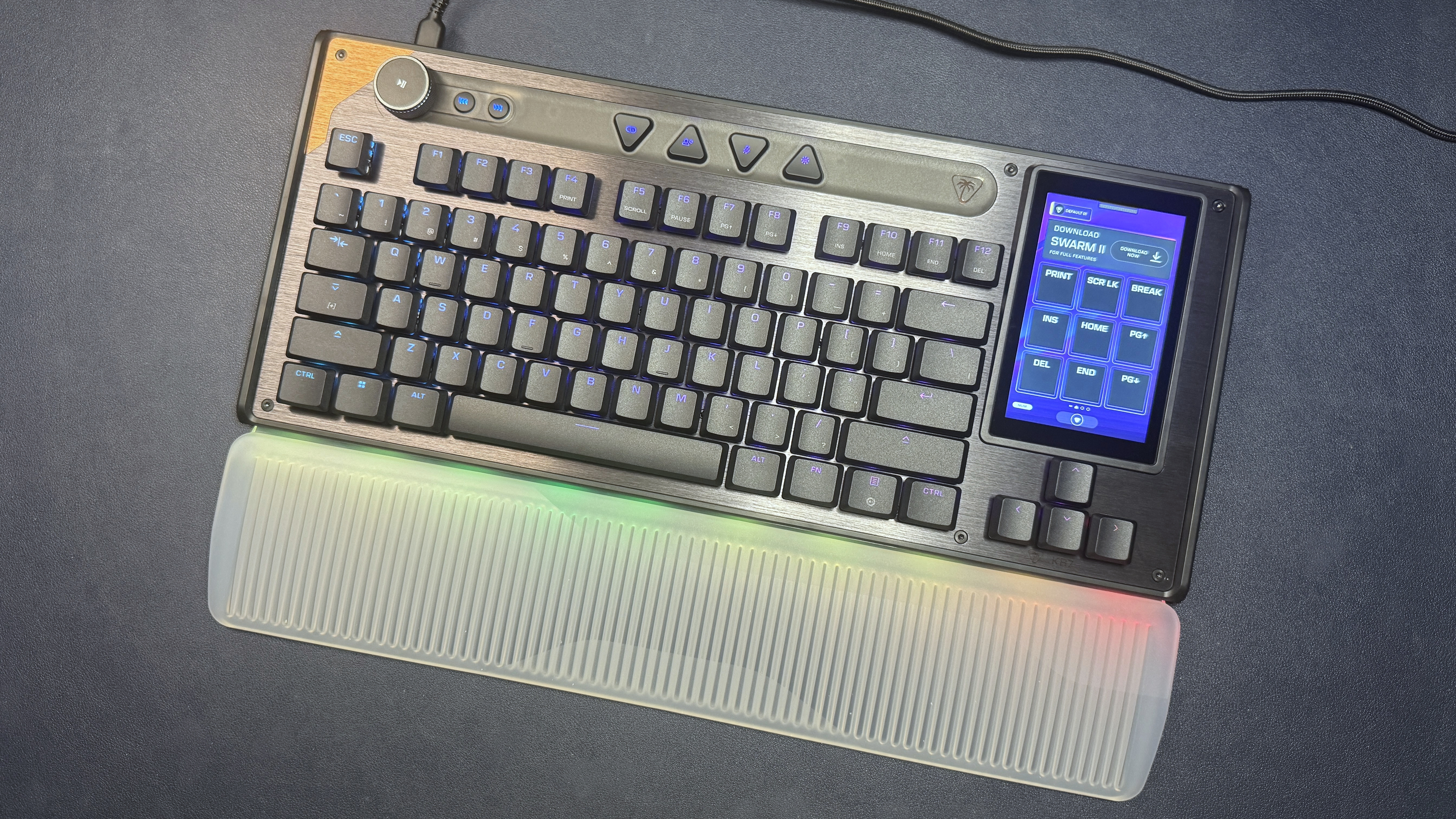 Turtle Beach Command Series KB7 Review: A keyboard with a touchscreen and a lot of potential