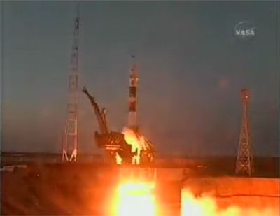 Astronaut Trio Rockets Toward Space Station