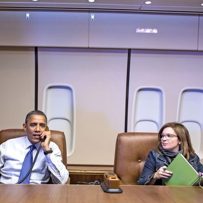 Fun, Room, Technology, Table, Photography, Vacation, Sitting, White-collar worker, Businessperson, Interior design,