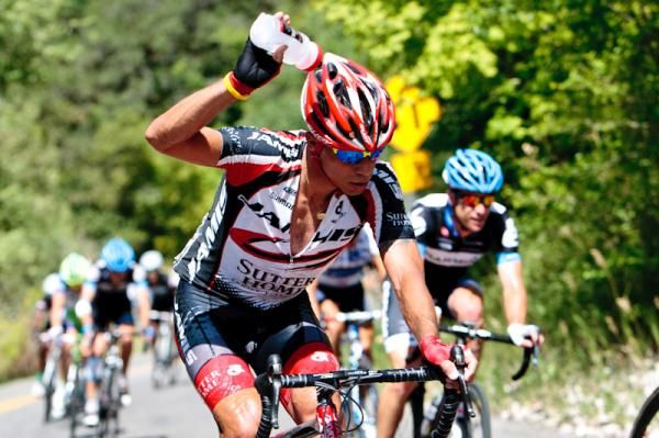 Luis Amaran (Jamis-Sutter Home) tries to cool off.