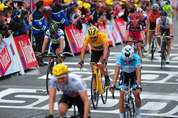 Fabian Cancellara (RadioShack-Nissan) finishes up