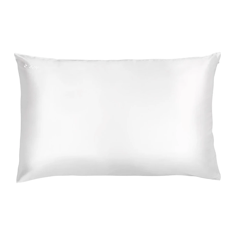 The 15 Best Silk Pillowcases for Skin and Hair of 2023 Marie Claire